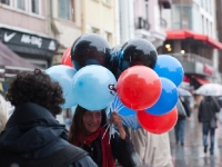 20101014-istanbul-kadikoy-soundshift-street-julie-smile